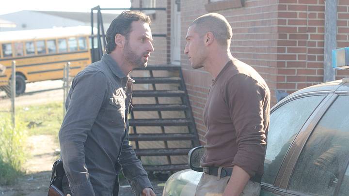 Rick Grimes (Andrew Lincoln) and Shane Walsh (Jon Bernthal) - The Walking Dead - Season 2, Episode 10 - Photo Credit: Gene Page/AMC Rick Grimes (Andrew Lincoln) and Shane Walsh (Jon Bernthal) - The Walking Dead - Season 2, Episode 10 - Photo Credit: Gene Page/AMC