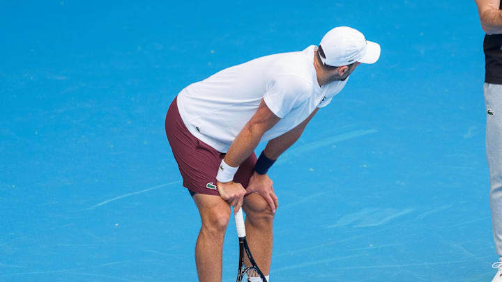 Novak Djokovic cut his practice short due to physical issues.