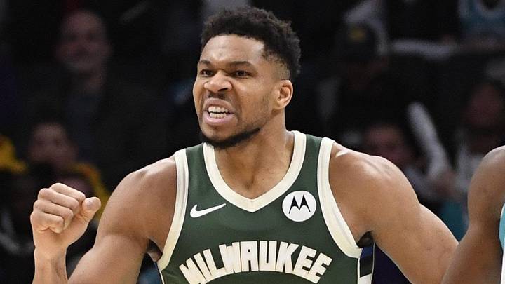 Dec 29, 2025; Charlotte, North Carolina, USA; Milwaukee Bucks forward Giannis Antetokounmpo (34): Sam Sharpe-Imagn Images Dec 29, 2025; Charlotte, North Carolina, USA; Milwaukee Bucks forward Giannis Antetokounmpo (34): Sam Sharpe-Imagn Images