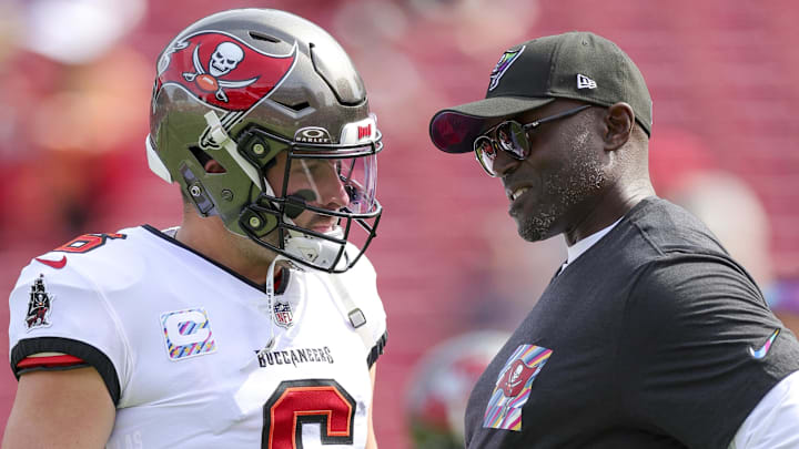 Oct 22, 2023; Tampa, Florida, USA; Tampa Bay Buccaneers quarterback Baker Mayfield (6) speaks to head coach Todd Bowles. Mandatory Credit: Nathan Ray Seebeck-Imagn Images Oct 22, 2023; Tampa, Florida, USA; Tampa Bay Buccaneers quarterback Baker Mayfield (6) speaks to head coach Todd Bowles. Mandatory Credit: Nathan Ray Seebeck-Imagn Images