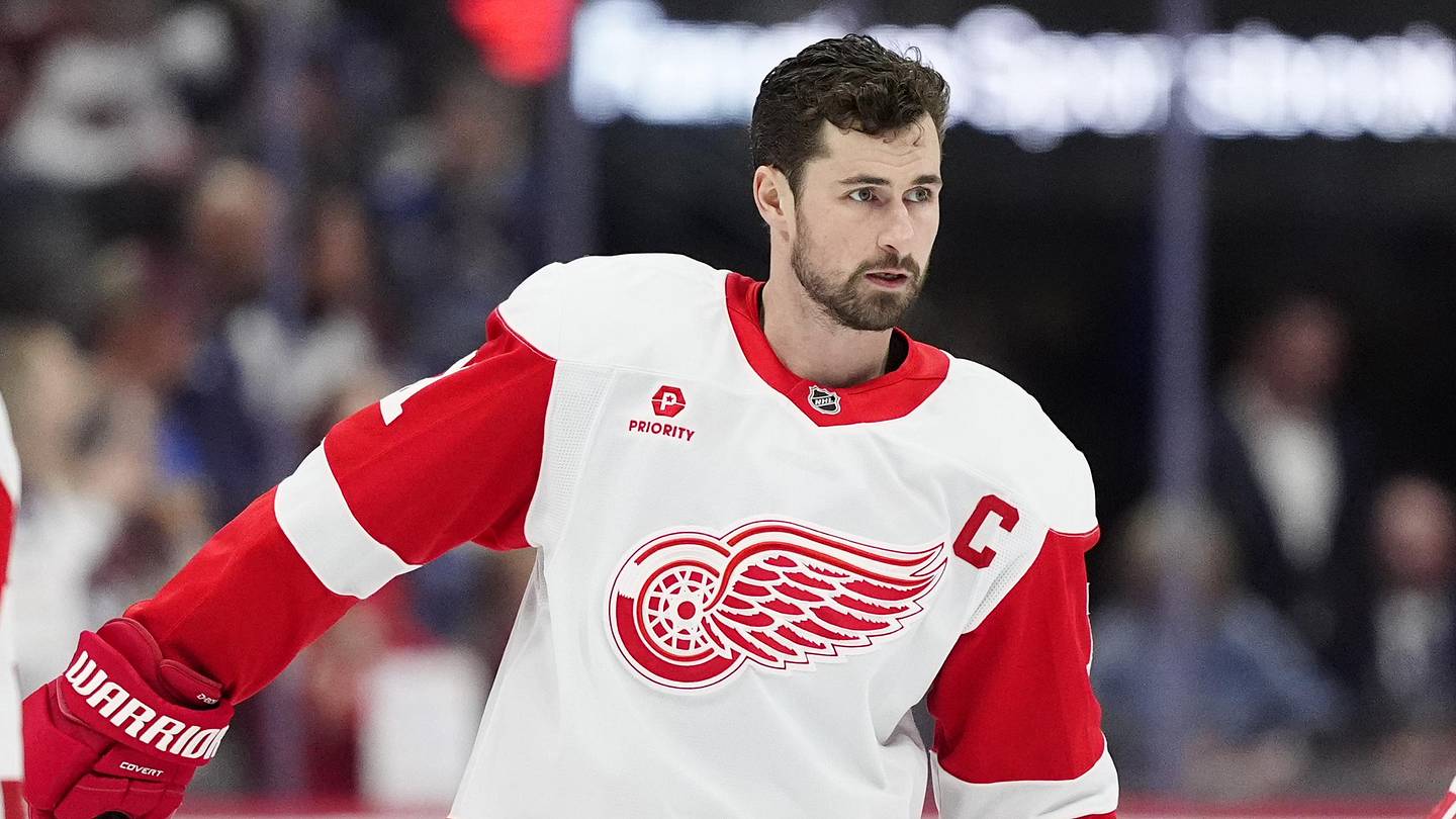 Red Wings warned against trading Dylan Larkin to Wild