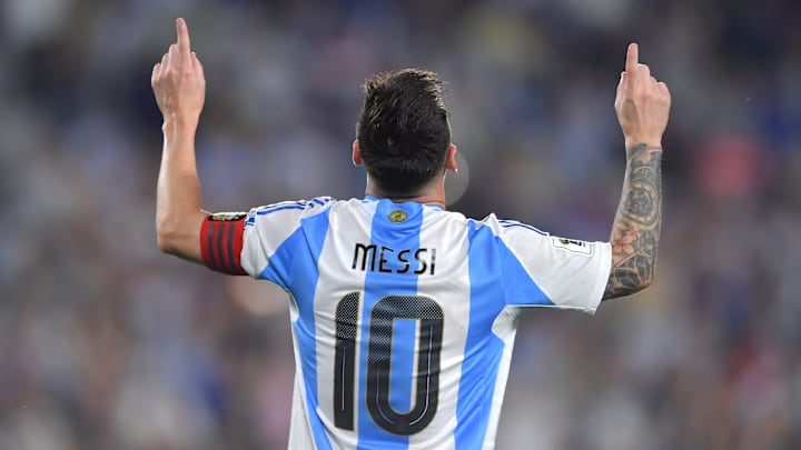 Lionel Messi llegó a los 112 goles con la casaca albiceleste