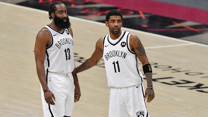 James Harden salió de Nets para irse a 76ers