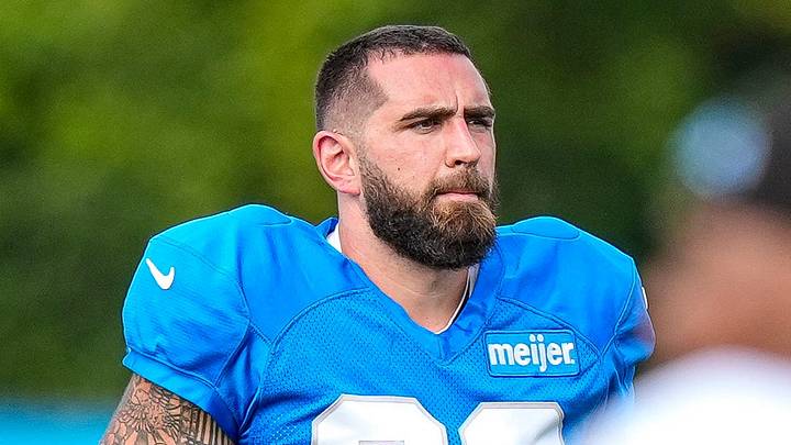 Detroit Lions tight end Tyler Conklin (83) practices