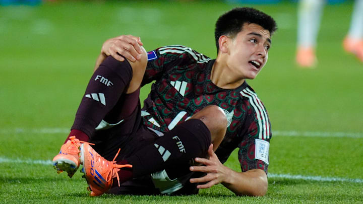 Mexican wonderkid Gilberto Mora has been out for two months. 