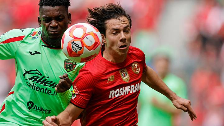 Sebastián Córdova no pudo despuntar en el Toluca y vivirá una nueva aventura con la casaca de los Pumas Sebastián Córdova no pudo despuntar en el Toluca y vivirá una nueva aventura con la casaca de los Pumas