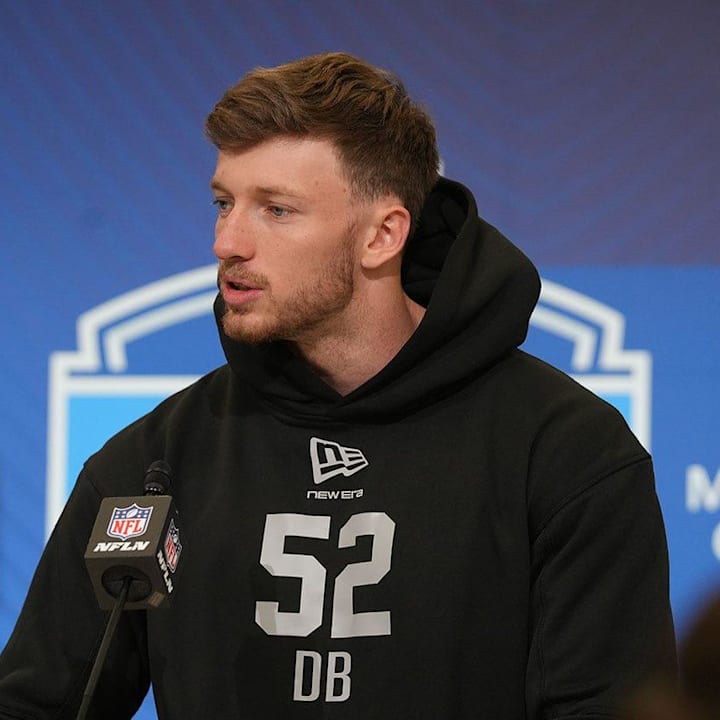 Oregon's Dillon Thieneman Linked to Intriguing Team in NFL Draft Projection
