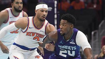 Knicks Seek Victory Over Struggling Hornets Tonight