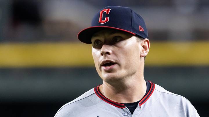 Aug 19, 2025; Phoenix, Arizona, USA; Cleveland Guardians pitcher Erik Sabrowski against the Arizona Diamondbacks at Chase Field. Mandatory Credit: Mark J. Rebilas-Imagn Images Aug 19, 2025; Phoenix, Arizona, USA; Cleveland Guardians pitcher Erik Sabrowski against the Arizona Diamondbacks at Chase Field. Mandatory Credit: Mark J. Rebilas-Imagn Images