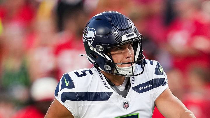 Seattle Seahawks place kicker Jason Myers kicks a field goal during the first half against the Kansas City Chiefs. Seattle Seahawks place kicker Jason Myers kicks a field goal during the first half against the Kansas City Chiefs.