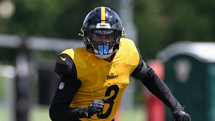 Aug 03, 2026; Latrobe, PA, USA; Pittsburgh Steelers safety Jaquan Brisker (3) provides coverage during a practice session at Training camp at Saint Vincent College. Mandatory Credit: Barry Reeger-Imagn Images Aug 03, 2026; Latrobe, PA, USA; Pittsburgh Steelers safety Jaquan Brisker (3) provides coverage during a practice session at Training camp at Saint Vincent College. Mandatory Credit: Barry Reeger-Imagn Images
