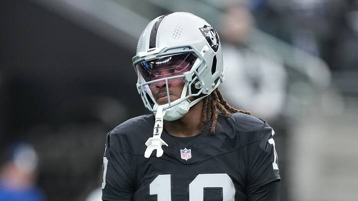 Dec 28, 2025; Paradise, Nevada, USA; Las Vegas Raiders wide receiver Dont'e Thornton Jr. (10) warms up before the game against the New York Giants at Allegiant Stadium. Mandatory Credit: Kirby Lee-Imagn Images Dec 28, 2025; Paradise, Nevada, USA; Las Vegas Raiders wide receiver Dont'e Thornton Jr. (10) warms up before the game against the New York Giants at Allegiant Stadium. Mandatory Credit: Kirby Lee-Imagn Images