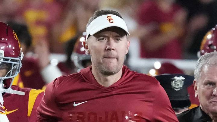 Sep 4, 2026; Los Angeles, California, USA; Southern California Trojans head coach Lincoln Riley leaves the field against the Fresno State Bulldogs in the first half at United Airlines Field at Los Angeles Memorial Coliseum. Mandatory Credit: Kirby Lee-Imagn Images Sep 4, 2026; Los Angeles, California, USA; Southern California Trojans head coach Lincoln Riley leaves the field against the Fresno State Bulldogs in the first half at United Airlines Field at Los Angeles Memorial Coliseum. Mandatory Credit: Kirby Lee-Imagn Images