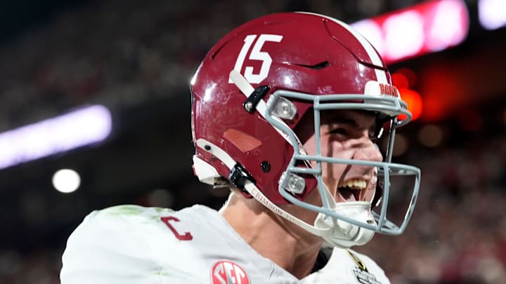 Alabama quarterback Ty Simpson Alabama quarterback Ty Simpson