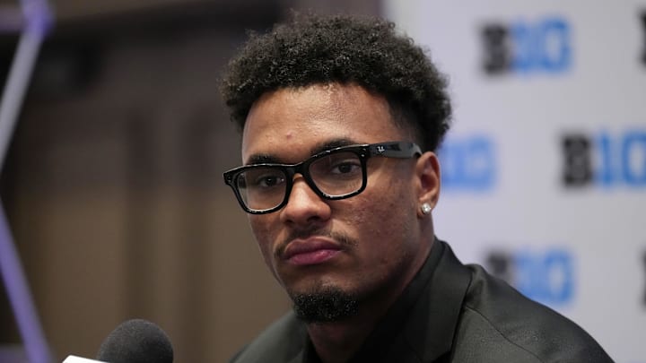 Jul 23, 2025; Las Vegas, NV, USA; Oregon tight end Kenyon Sadiq speaks to the media during the Big Ten NCAA college football media days at Mandalay Bay Resort. 