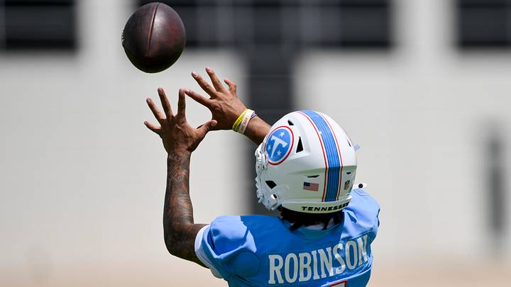 Jun 16, 2026; Nashville, TN, USA; Tennessee Titans wide receiver Wan'Dale Robinson (4) makes a catch during day 1 of mini-camp at Vanderbilt Health Football Center. Mandatory Credit: Steve Roberts-Imagn Images Jun 16, 2026; Nashville, TN, USA; Tennessee Titans wide receiver Wan'Dale Robinson (4) makes a catch during day 1 of mini-camp at Vanderbilt Health Football Center. Mandatory Credit: Steve Roberts-Imagn Images