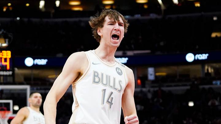 Feb 8, 2025; Chicago, Illinois, USA; Chicago Bulls forward Matas Buzelis (14) reacts after making a basket against the Golden State Warriors during the second half at United Center. Mandatory Credit: David Banks-Imagn Images Feb 8, 2025; Chicago, Illinois, USA; Chicago Bulls forward Matas Buzelis (14) reacts after making a basket against the Golden State Warriors during the second half at United Center. Mandatory Credit: David Banks-Imagn Images