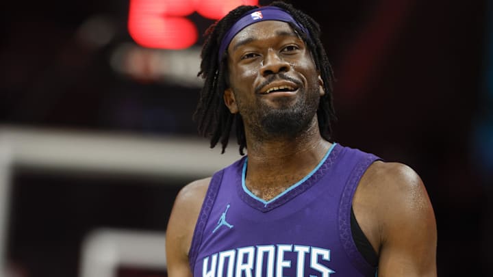 Apr 6, 2025; Charlotte, North Carolina, USA; Charlotte Hornets center Mark Williams (5) reacts to an official’s call during the second half against the Chicago Bulls at Spectrum Center. Mandatory Credit: Nell Redmond-Imagn Images