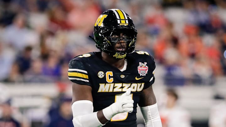 Missouri Tigers defensive end Zion Young Missouri Tigers defensive end Zion Young