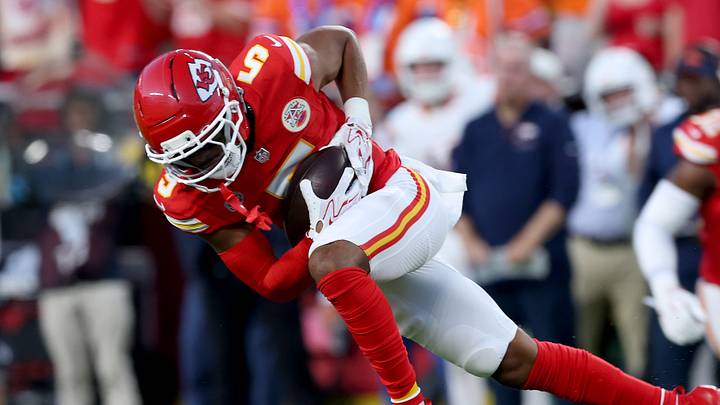 Denver Broncos v Kansas City Chiefs Denver Broncos v Kansas City Chiefs
