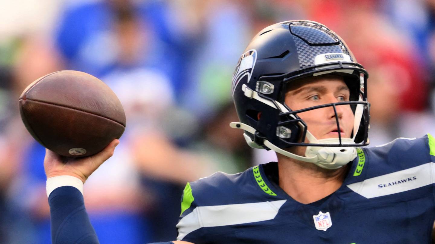 Seahawks QB Drew Lock Ready to Be 'The Guy' vs. Cardinals