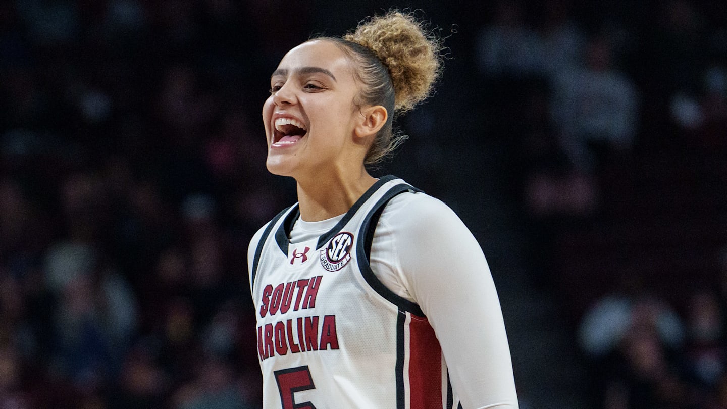 WBB rankings: Projected AP Top 25 after South Carolina hands Vanderbilt its first loss