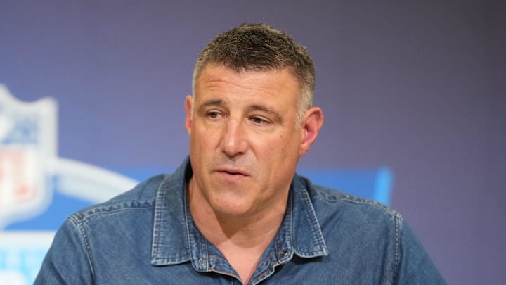 New England Patriots coach Mike Vrabel speaks during the NFL Scouting Combine