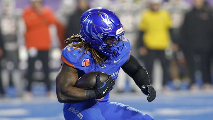 Dec 6, 2024; Boise, ID, USA; Boise State Broncos running back Ashton Jeanty (2) during the first half against the UNLV Rebels at Albertsons Stadium. Mandatory Credit: Brian Losness-Imagn Images
Dec 6, 2024; Boise, ID, USA; Boise State Broncos running back Ashton Jeanty (2) during the first half against the UNLV Rebels at Albertsons Stadium. Mandatory Credit: Brian Losness-Imagn Images