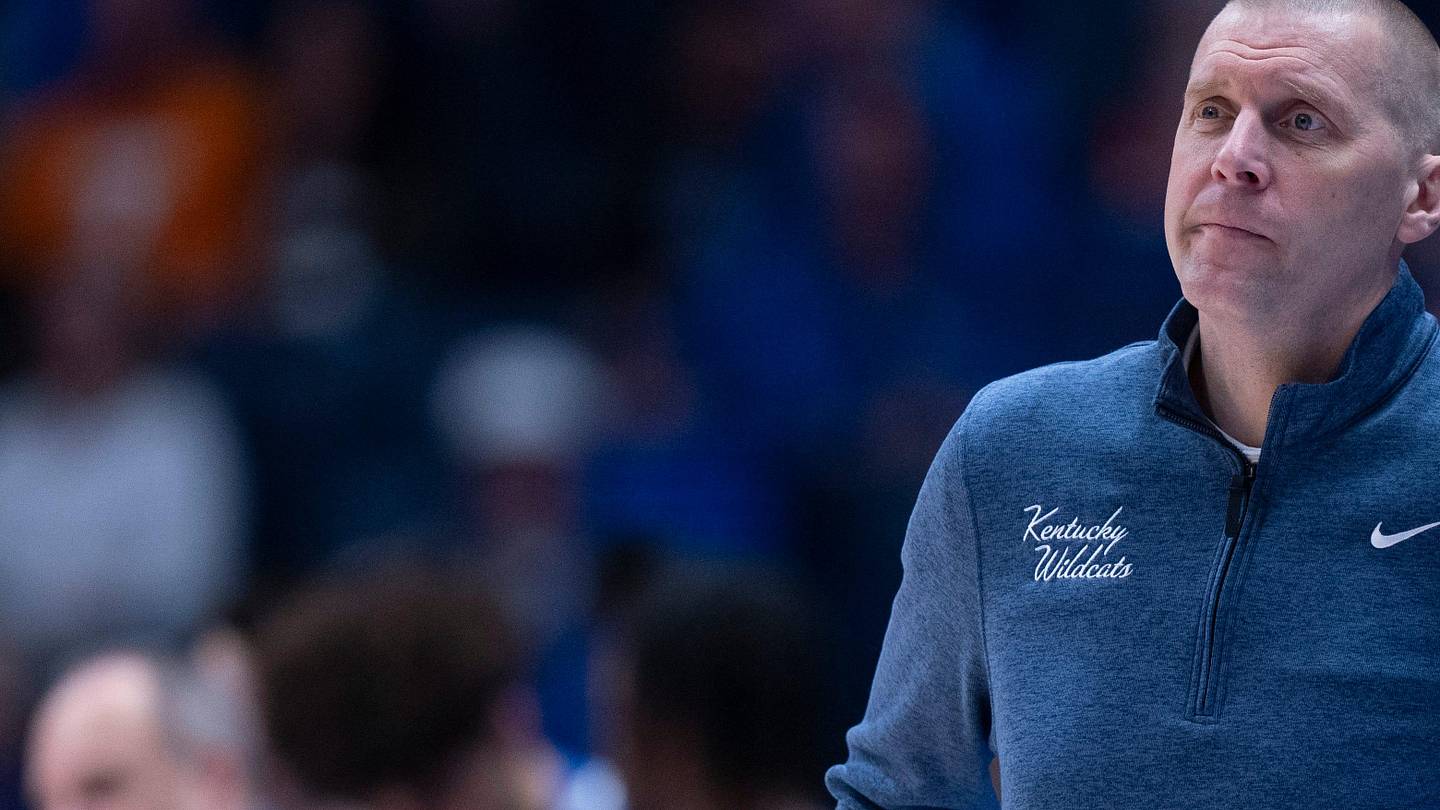Brenden Riddle Kentucky picks up dangerous bracketology update after Florida loss