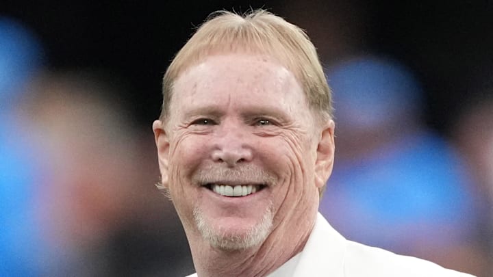 Jan 5, 2025; Paradise, Nevada, USA; Las Vegas Raiders owner Mark Davis reacts during the game against the Los Angeles Chargers at Allegiant Stadium. Mandatory Credit: Kirby Lee-Imagn Images Jan 5, 2025; Paradise, Nevada, USA; Las Vegas Raiders owner Mark Davis reacts during the game against the Los Angeles Chargers at Allegiant Stadium. Mandatory Credit: Kirby Lee-Imagn Images