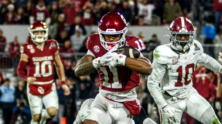 Oklahoma wide receiver Javonnie Gibson makes a catch against Alabama in the CFP. Oklahoma wide receiver Javonnie Gibson makes a catch against Alabama in the CFP.
