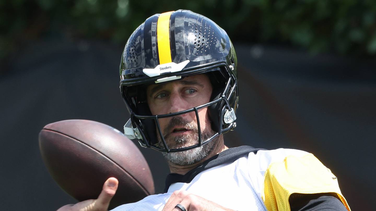 Aaron Rodgers' price tag looks even tougher to justify after Jacoby Brissett's deal