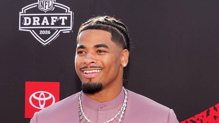 Apr 23, 2026; Pittsburgh, PA, USA; LSU Tigers defensive back Mansoor Delane poses on the red carpet before the 2026 NFL Draft at Point State Park. Mandatory Credit: Kirby Lee-Imagn Images
