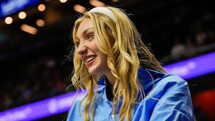 Los Angeles Sparks v Connecticut Sun