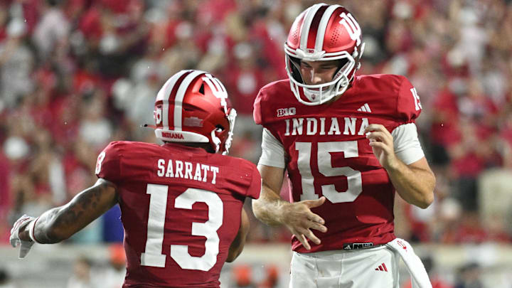 Indiana Hoosiers wide receiver Elijah Sarratt and quarterback Fernando Mendoza