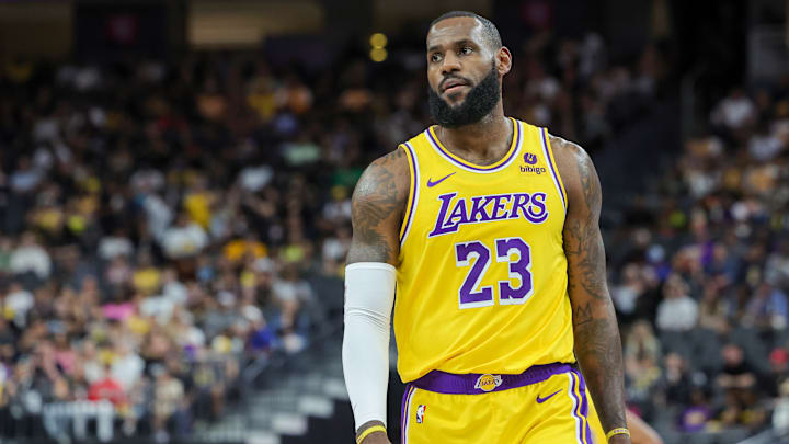 Los Lakers administrarán la carga de minutos de LeBron James 