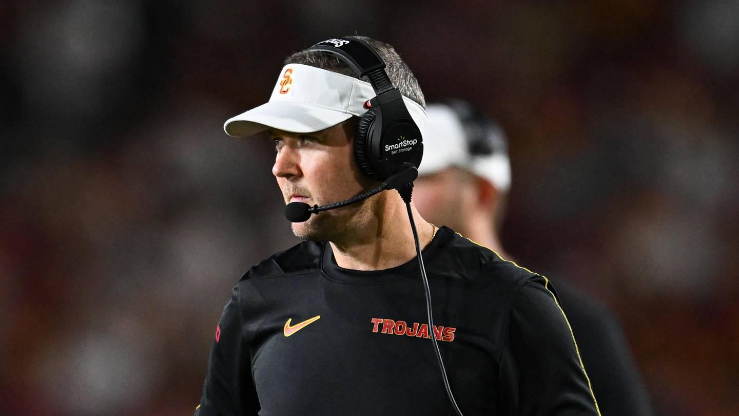 USC Trojans Eye Pair of Talented In-State Linebacker Recruit