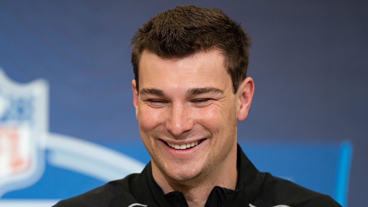 Why Fernando Mendoza Is Excited to ‘Hopefully’ Be Raiders Teammates With Kirk Cousins