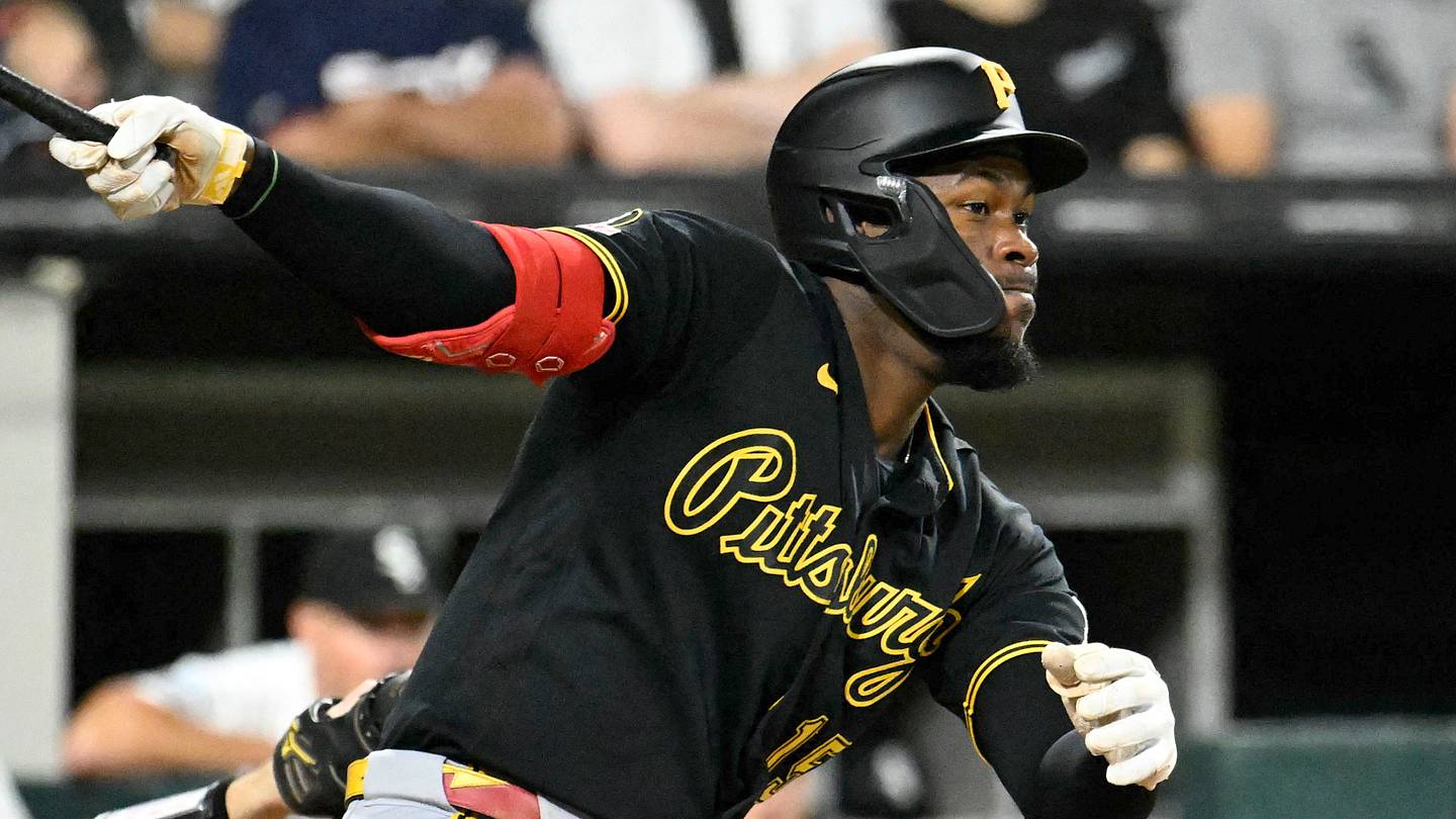 Oneil Cruz is Key to Pirates Closing Wild Card Gap