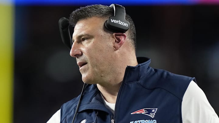 Feb 8, 2026; Santa Clara, CA, USA; New England Patriots head coach Mike Vrabel looks on during the fourth quarter against the Seattle Seahawks in Super Bowl LX at Levi's Stadium. Mandatory Credit: Kyle Terada-Imagn Images