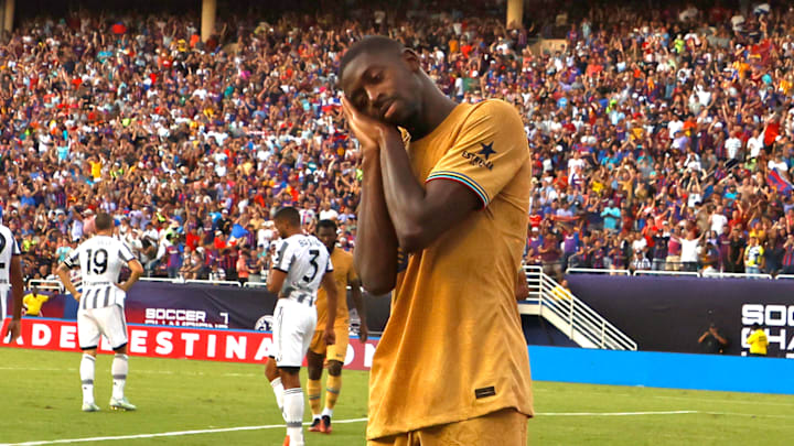 Dembélé et la célébration "Night, night"