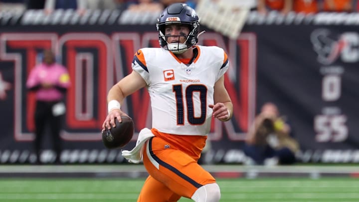 Nov 2, 2025; Houston, Texas, USA; Denver Broncos quarterback Bo Nix (10) scrambles during the second half against the Houston Texans at NRG Stadium. Nov 2, 2025; Houston, Texas, USA; Denver Broncos quarterback Bo Nix (10) scrambles during the second half against the Houston Texans at NRG Stadium.