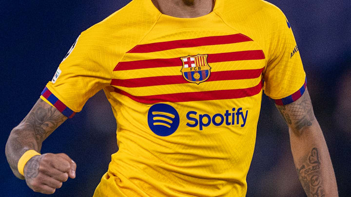 Paris Saint-Germain V Barcelona. UEFA Champions League Quarter-Final first leg.
