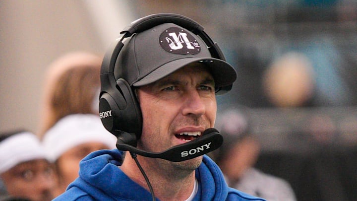 Indianapolis Colts head coach Shane Steichen on the sidelines Indianapolis Colts head coach Shane Steichen on the sidelines