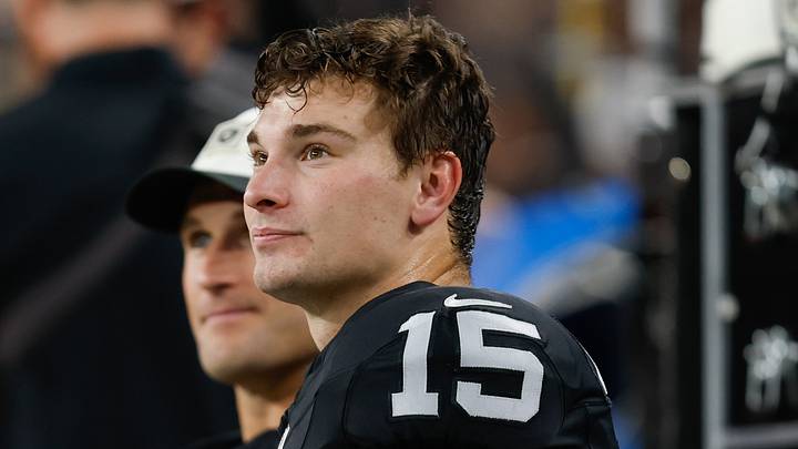 Aug 13, 2026; Paradise, Nevada, USA; Las Vegas Raiders quarterbacks Fernando Mendoza (15) and Kirk Cousins (8) sit on the bench while watching the action on the field during the game against the Arizona Cardinals at Allegiant Stadium. Mandatory Credit: David Brytus-Imagn Images Aug 13, 2026; Paradise, Nevada, USA; Las Vegas Raiders quarterbacks Fernando Mendoza (15) and Kirk Cousins (8) sit on the bench while watching the action on the field during the game against the Arizona Cardinals at Allegiant Stadium. Mandatory Credit: David Brytus-Imagn Images
