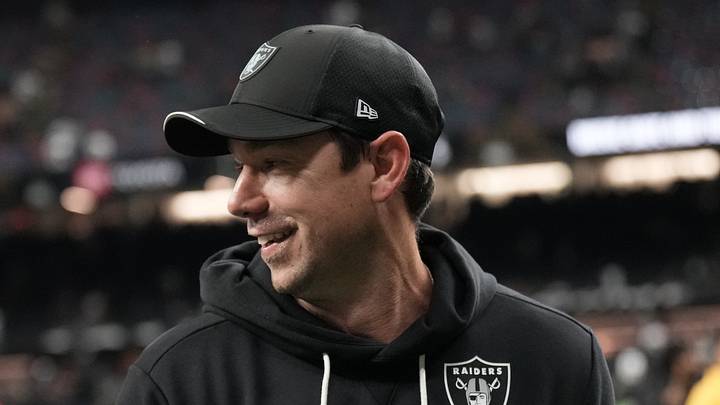 Sep 27, 2026; New Orleans, Louisiana, USA; Las Vegas Raiders head coach Klint Kubiak and quarterbacks coach Mike Sullivan celebreate after defeating the Las Vegas Raiders at Caesars Superdome. Mandatory Credit: Matthew Hinton-Imagn Images Sep 27, 2026; New Orleans, Louisiana, USA; Las Vegas Raiders head coach Klint Kubiak and quarterbacks coach Mike Sullivan celebreate after defeating the Las Vegas Raiders at Caesars Superdome. Mandatory Credit: Matthew Hinton-Imagn Images
