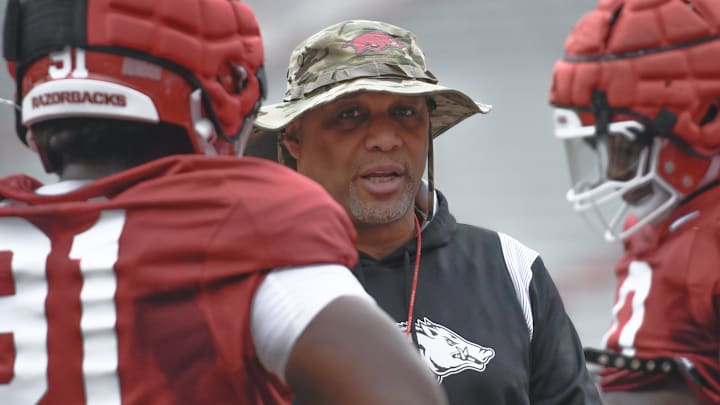 Arkansas Razorbacks defensive line coach Deke Adams with his team in a spring practice inside Razorback Stadium in Fayetteville, Ark. Arkansas Razorbacks defensive line coach Deke Adams with his team in a spring practice inside Razorback Stadium in Fayetteville, Ark.