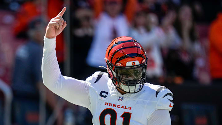 Cincinnati Bengals defensive end Trey Hendrickson (91) celebrates as time winds down in the fourth quarter of the NFL Week 1 game between the Cleveland Browns and the Cincinnati Bengals at Huntington Bank Field in Cleveland on Sunday, Sept. 7, 2025. The Bengals begin the season with a 17-16 win over the Browns.