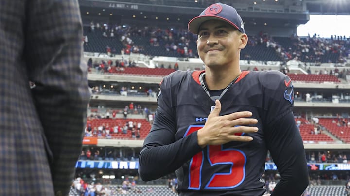 Houston Texans place kicker Ka'imi Fairbairn (15) reacts to the crowd after the game against the Buffalo Bills at NRG Stadium.