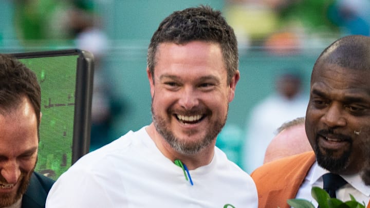 Oregon Ducks College Football Dan Lanning Peach Bowl Indiana Hoosiers Semifinal Dante Moore Fernando Mendoza national championship odd